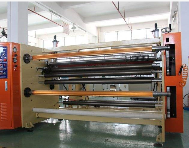 膠帶分切機(jī)如何維護(hù)保養(yǎng)